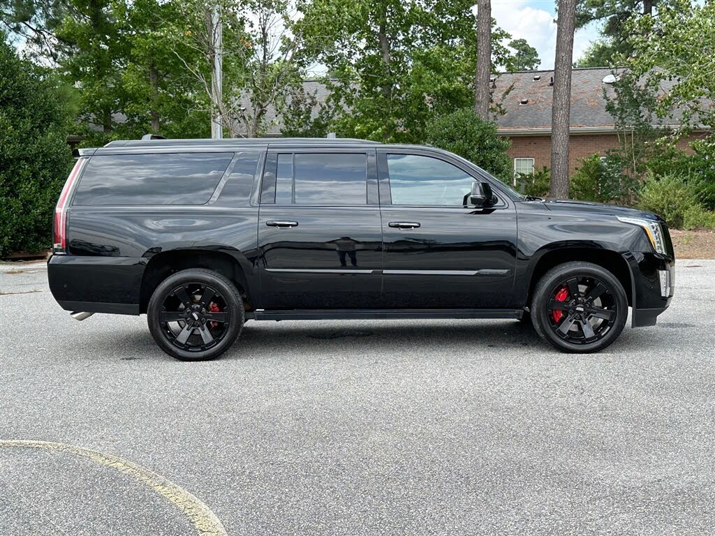 Cadillac Escalade ESV